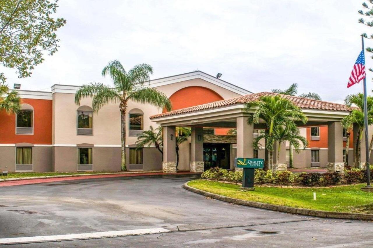 Quality Suites Fort Myers Airport I-75 Eksteriør bilde